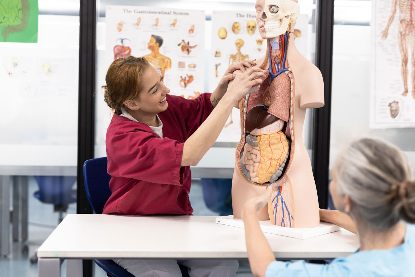 Foto: Annette Larsen Kubenelev med lærer