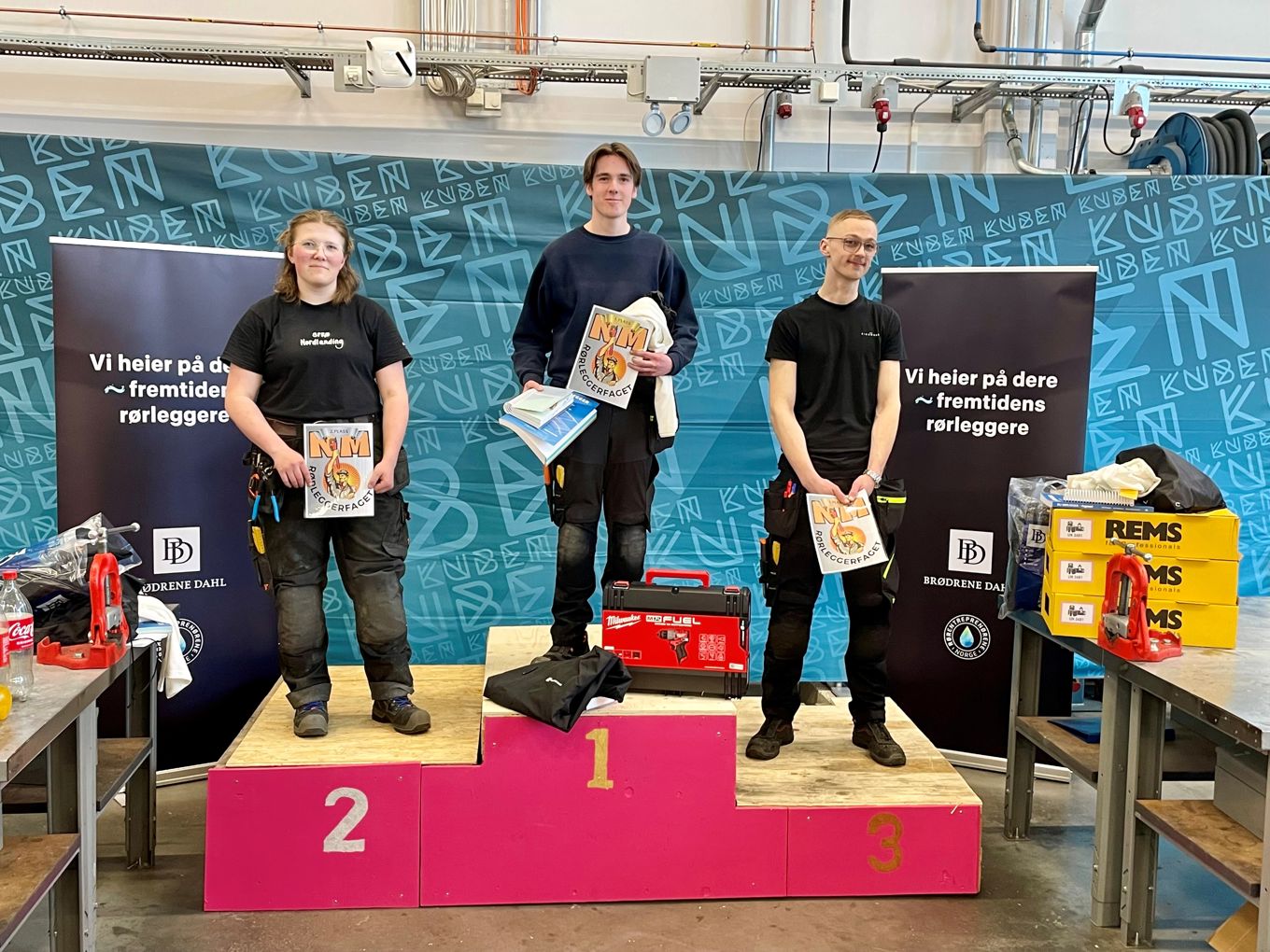 Vinnerpallen i NM rørlegger for elever